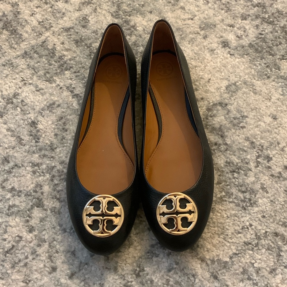 NEW Tory Burch Flats, Black, Size 11